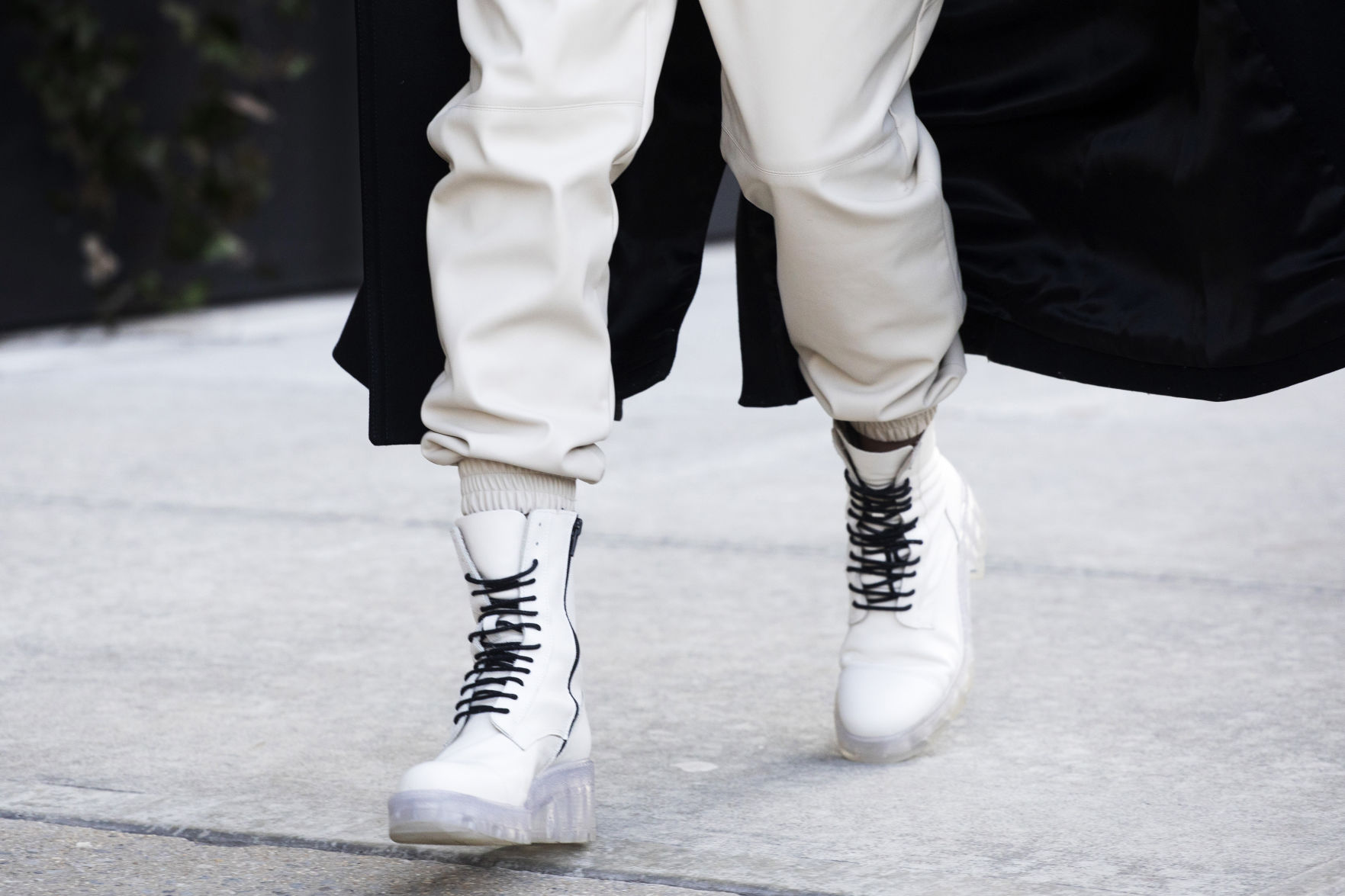 Fashion Week On The Street